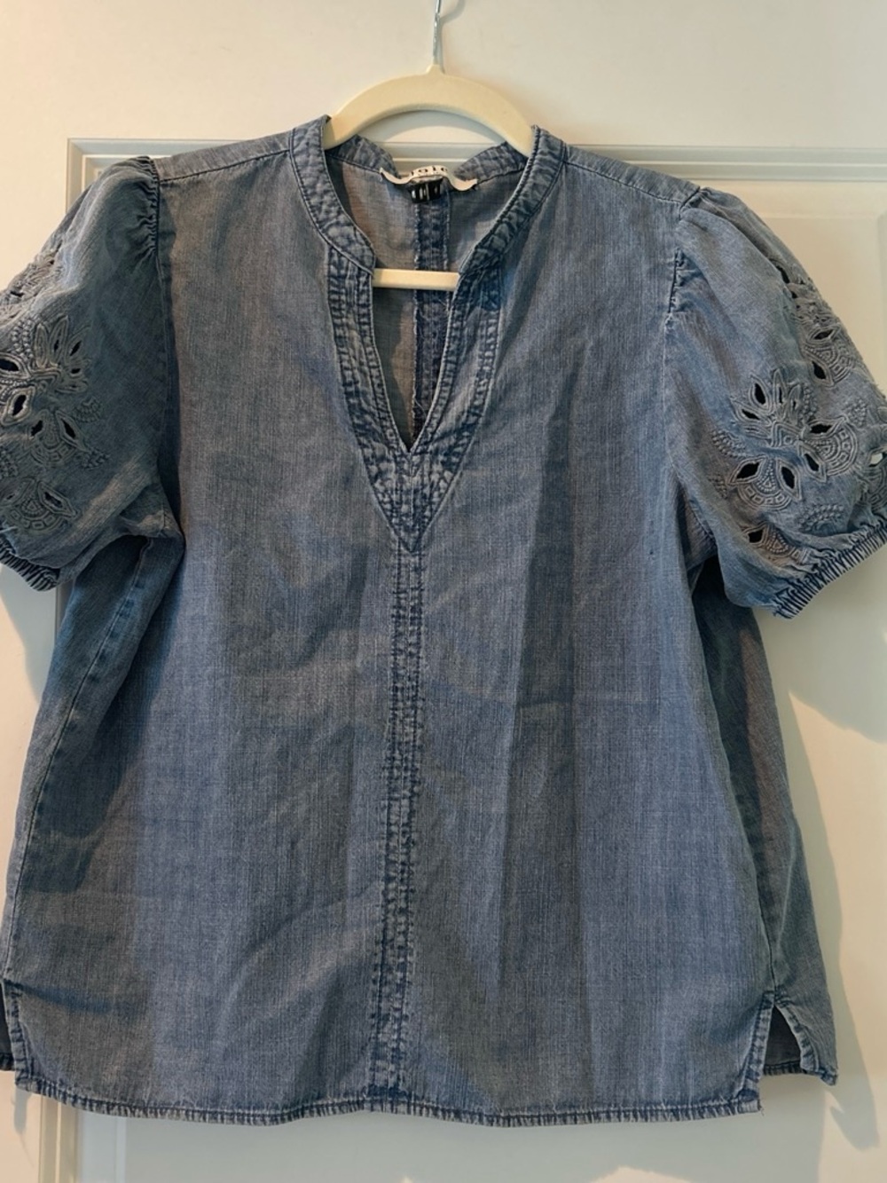 Joie Blue Jean Eyelet-Sleeve V-Neck Tunic